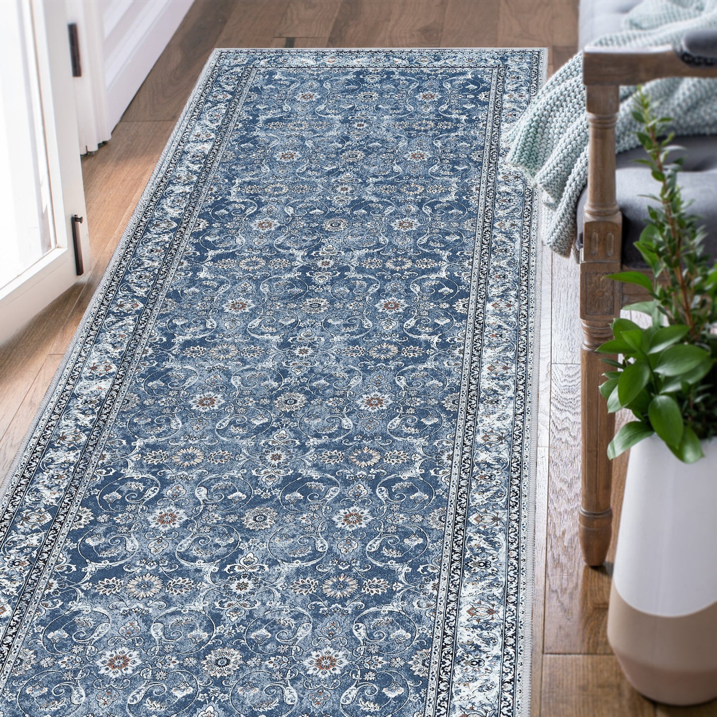 Jinchan Persian Distressed Floral Navy Blue Foldable Area Rug