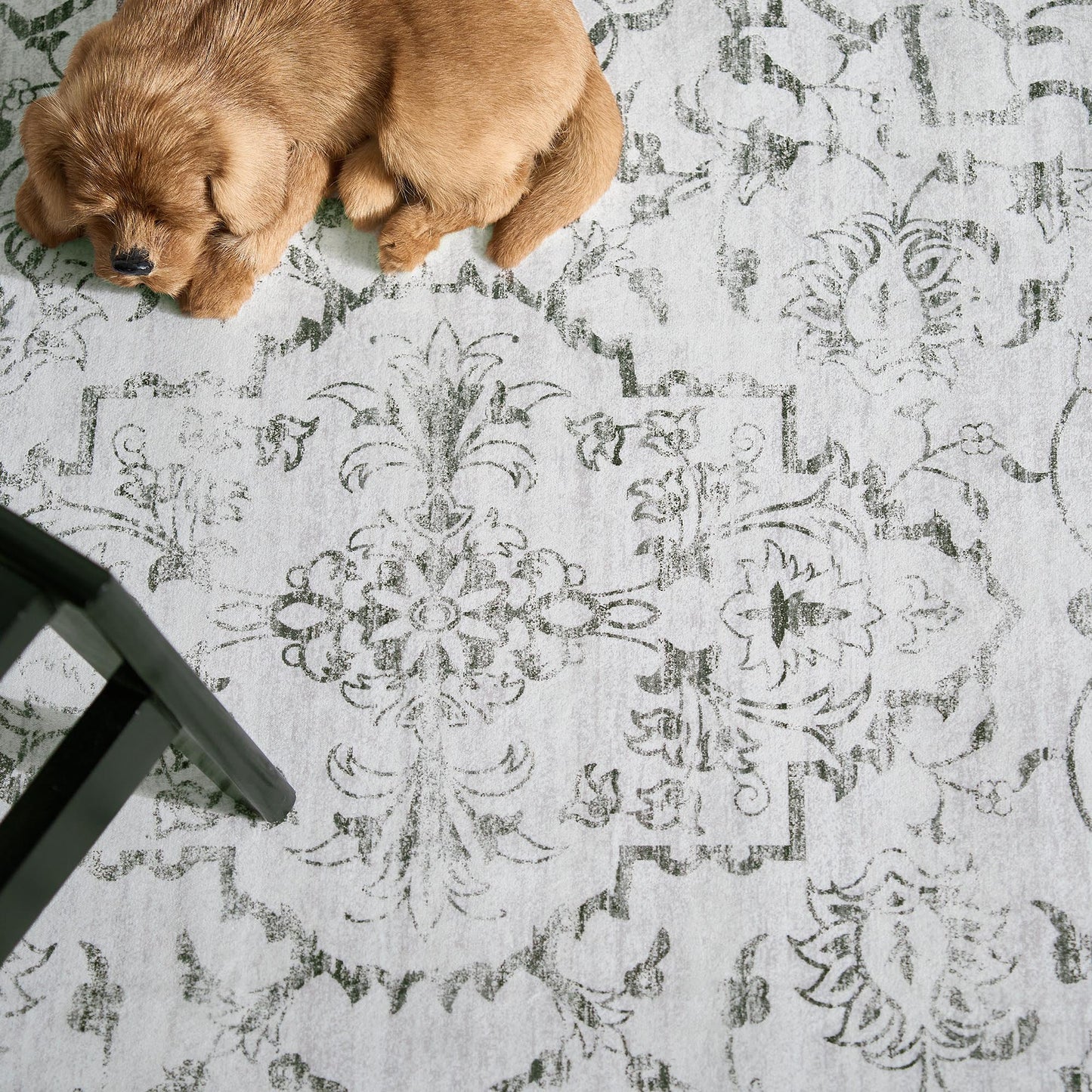 RUGKING Grey Vintage Area Rug Floral Carpet Distressed Mat, Foldable Non Slip Accent Rug for Kitchen Living Room