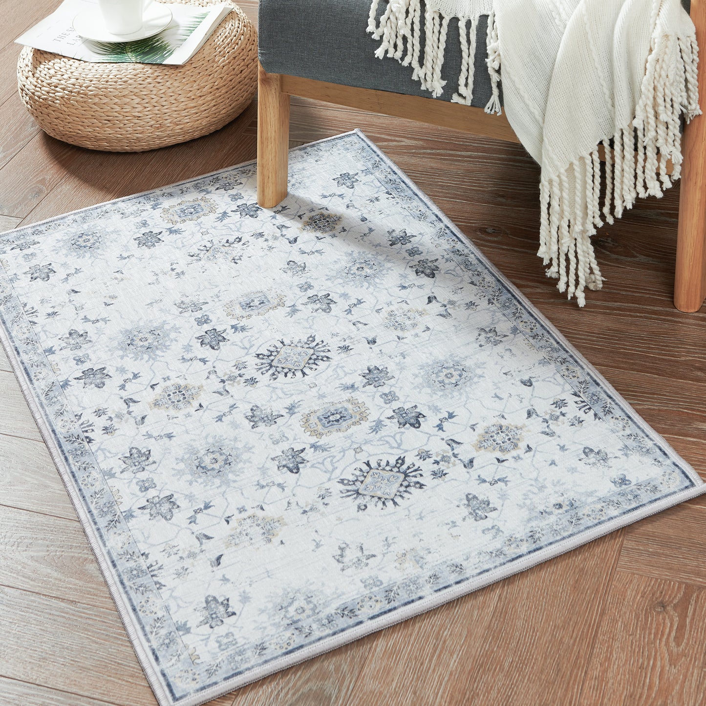 Jinchan Vintage Distressed Floral Light Grey Foldable Area Rug