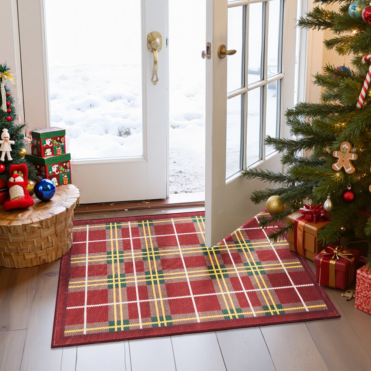 RUGKING Plaid Christmas Rug for Entryway Kitchen Holiday Rug for Porch Bathroom Christmas Classic Tartan Printed Winter Xmas Decor Washable Doormat for Bedroom Non Slip
