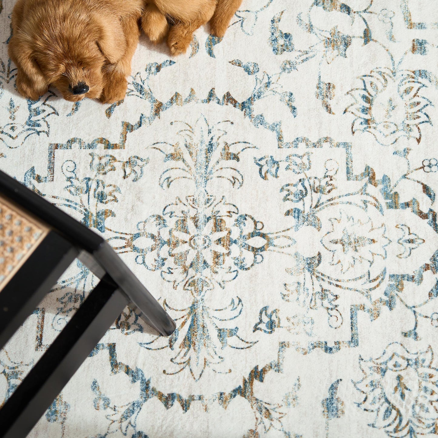 RUGKING Lake Blue Vintage Area Rug Floral Carpet Distressed Mat, Foldable Non Slip Accent Rug for Kitchen Living Room