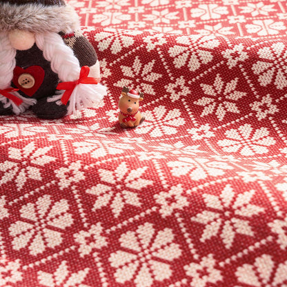 RUGKING Christmas Rug for Entryway Kitchen Knit Inspired Small Holiday Rug for Porch Bathroom Snowflake and Clover Printed Winter Xmas Decor Washable Doormat for Bedroom Non Slip